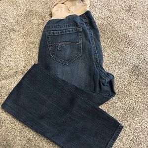 Maternity jeans